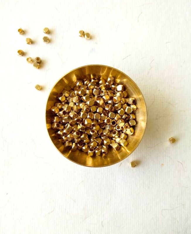 3.5MM Brass Quadratic Beads