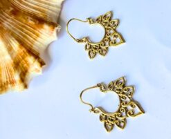 5/20 Pairs Etched Floral Square Hoop Brass Earrings