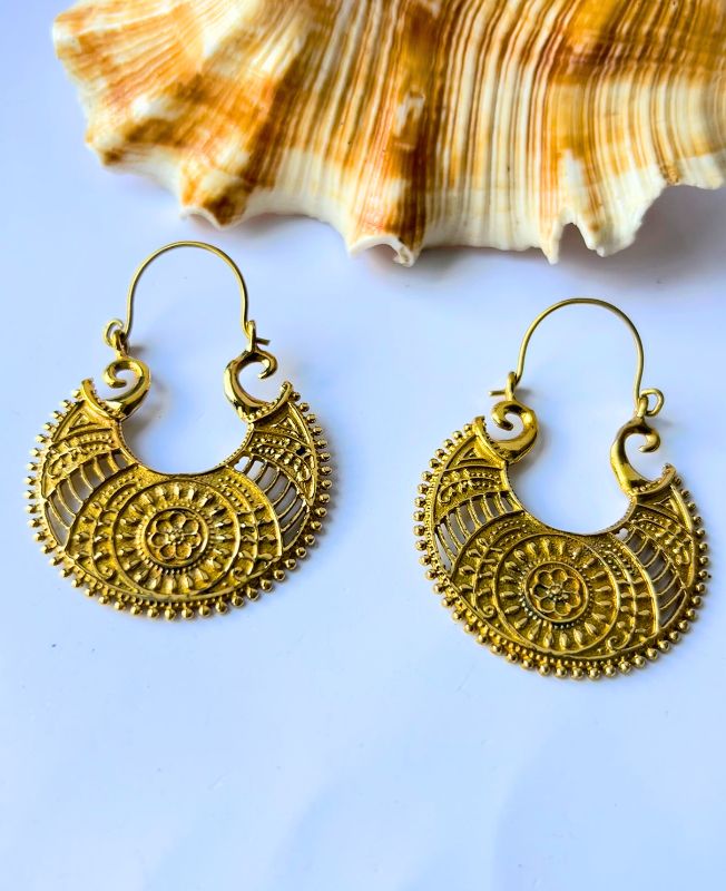 5/20 Pairs Dotted Floral Sunburst  Hoop Brass Earrings
