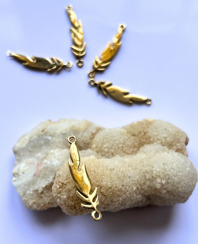 Charming Feather Connector Brass Special Charms