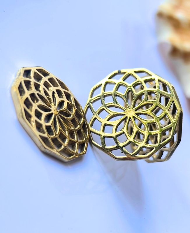 Beautiful Gold Geometric Mandala Brass Special Charms