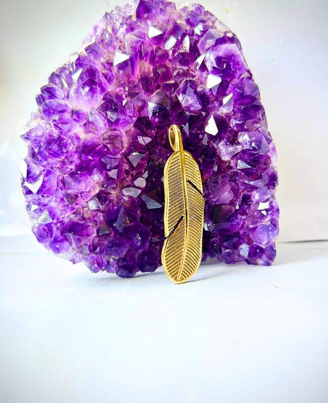 1/3/10 Pieces Etched Feather Brass Pendant