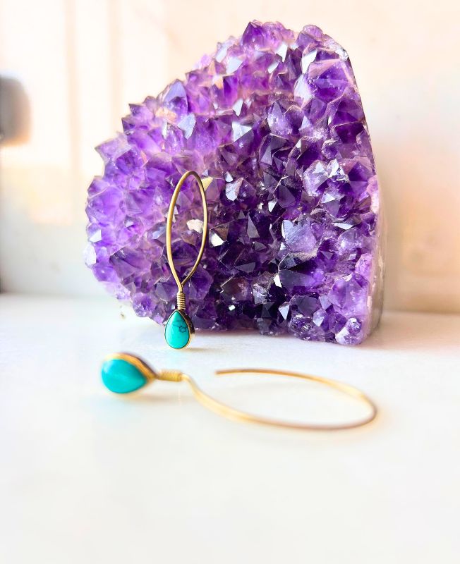 5/20 Pairs Turquoise Teardrop Spiral Brass Earrings