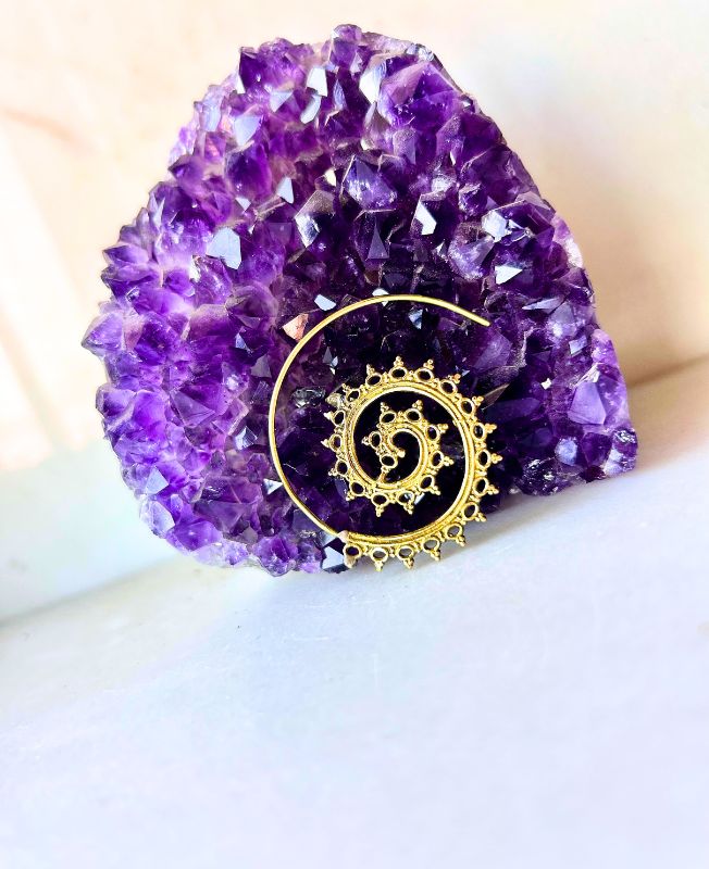 5/20 Pairs Bohemian Spiral Hoop Brass Earrings