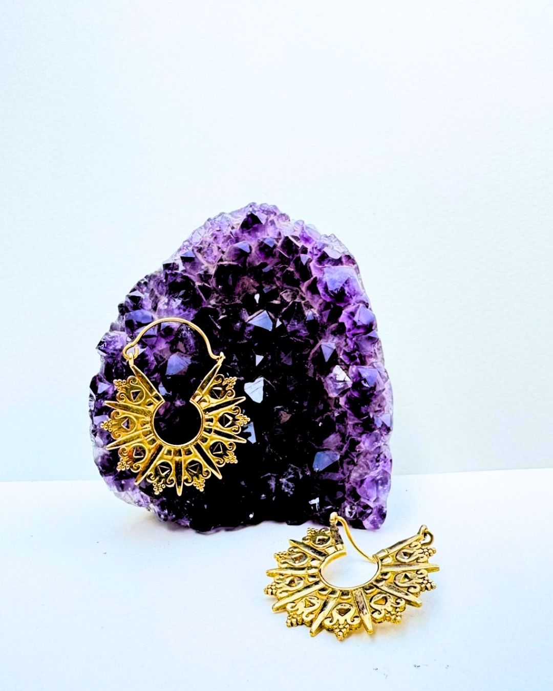 5/20 Pairs Tribal Sunburst Hoop Brass Earrings