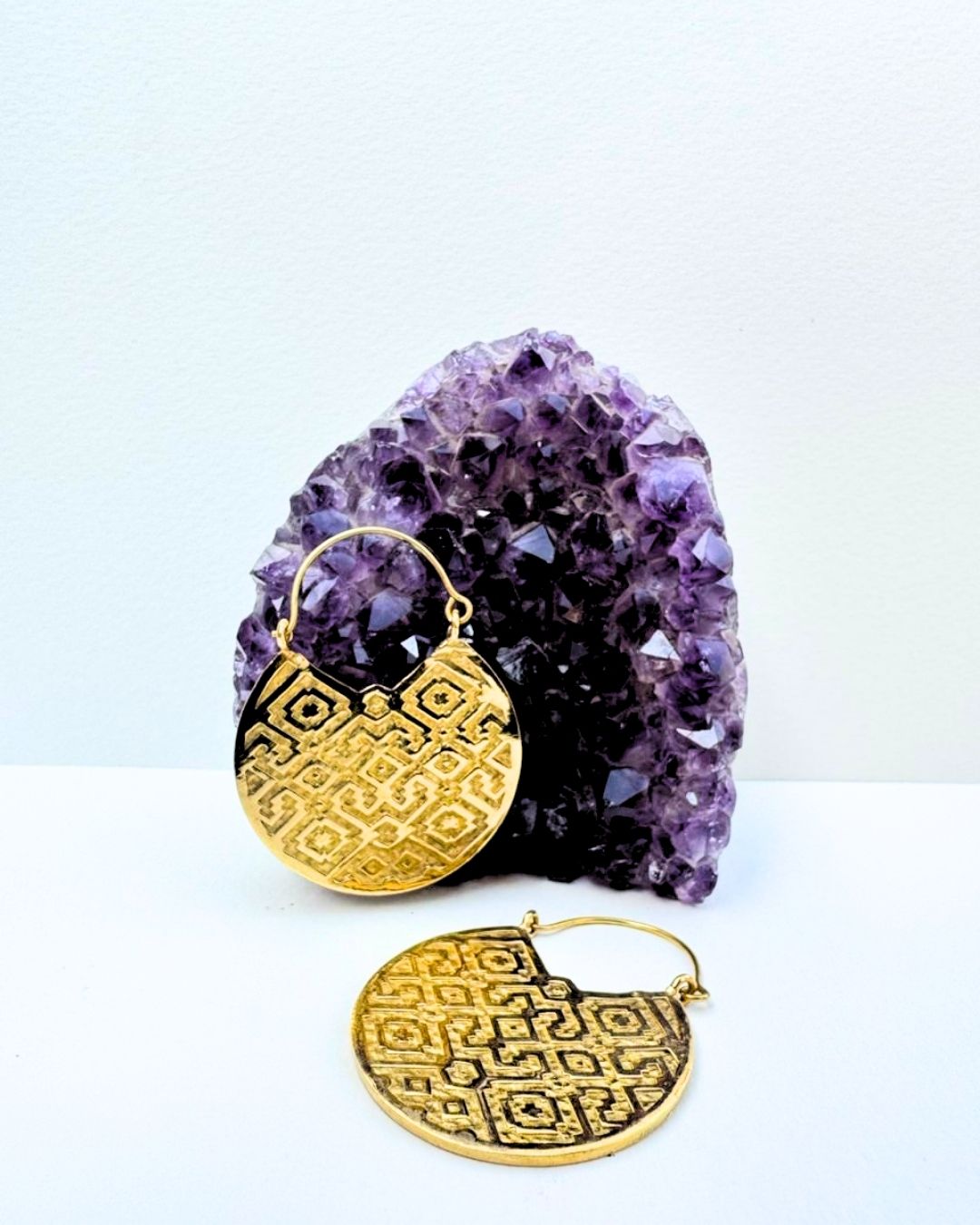 5/20 Pairs Engraved Disc Hoop Brass Earrings