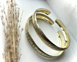 Labyrinth Edge Brass Choker Set