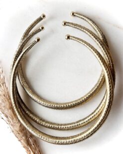 Open Scroll Brass Choker Set