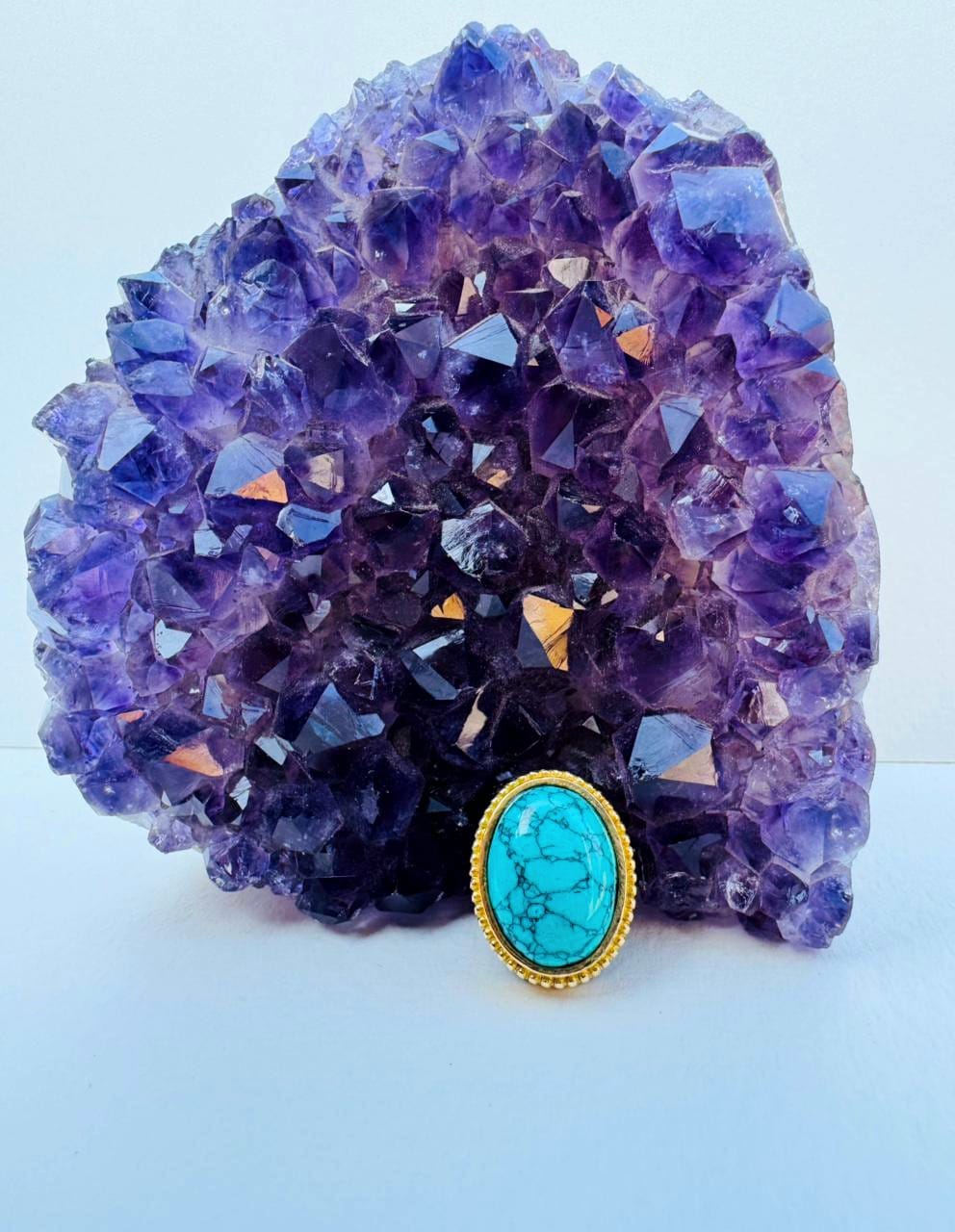 Turquoise Grooved Stones Connectors